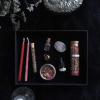 BESPOKE MAGICK KIT. CUSTOM-MADE SET ✷ Tailored to your needs w/ curios, incense, gem, candle, etc. - Image 4