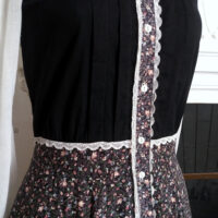 BLACK & WHITE GUNNE SAX PRAIRIE DRESS ※ Peter Pan collar, bib & flowery skirt - Image 4
