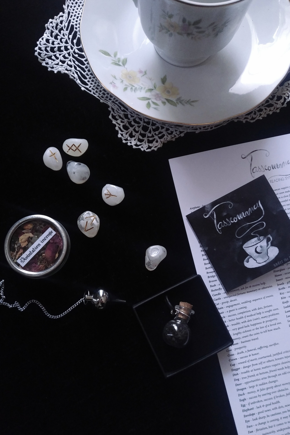 DEA MARICA. BLACK WITCHES SALT AMULET ✷ protection - glass bottle, cork, handcrafted silver holder - Image 11